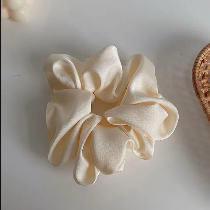 Silk Organza Scrunches