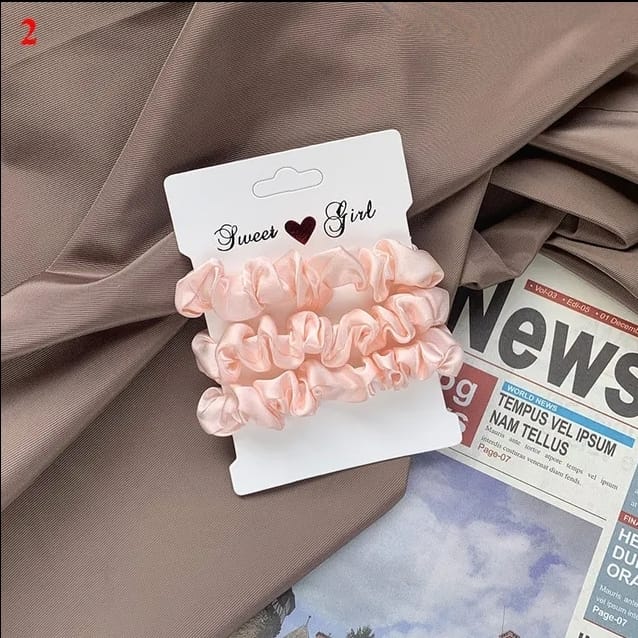 Silk Organza Scrunches