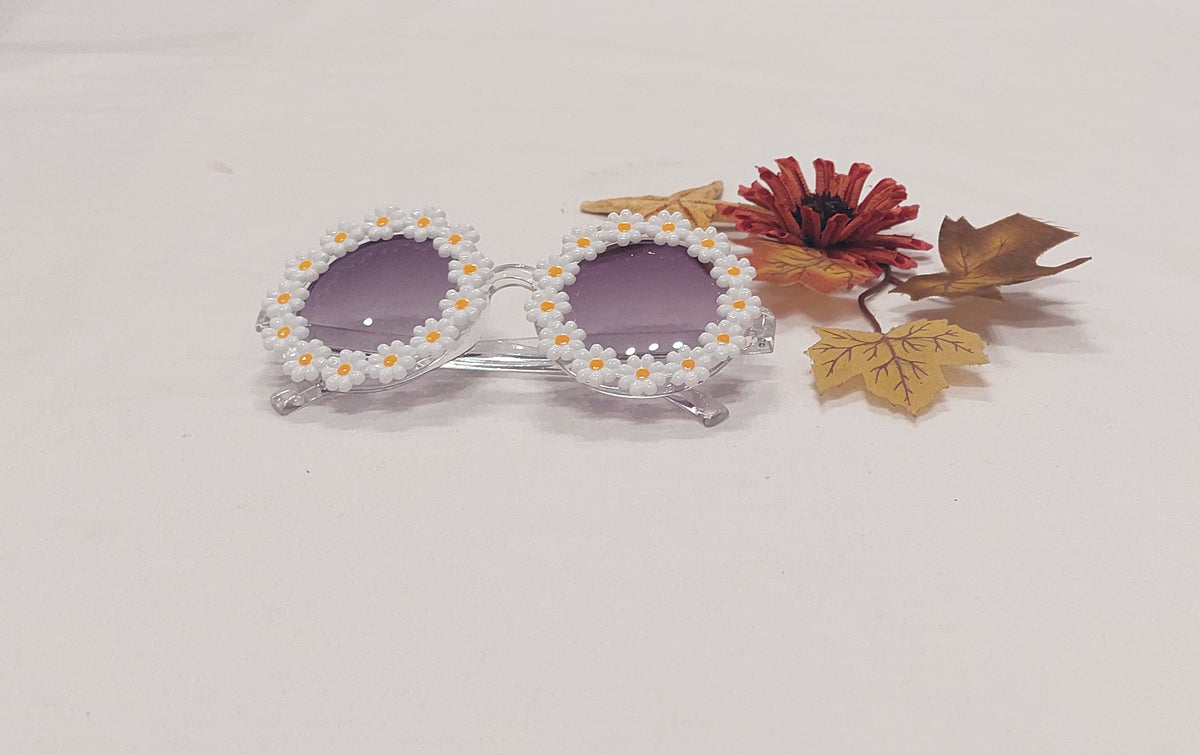 White Flower Glasses